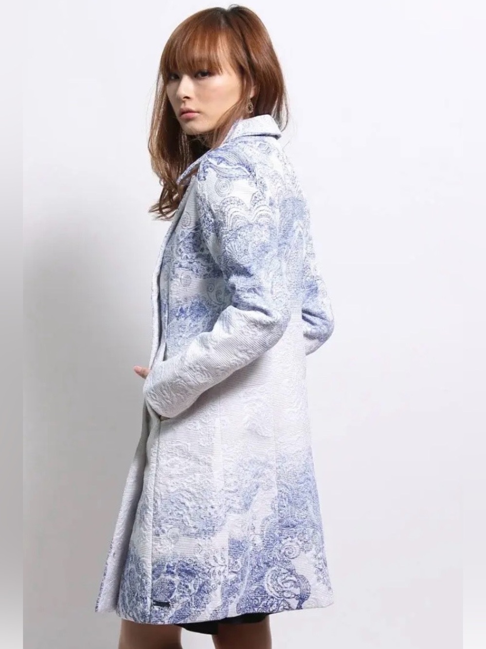 Desigual white & shades of blue paisley ombre lightly quilted coat XS